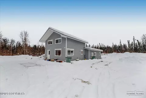 3864 N Three Bees Rd, Wasilla, AK 99623