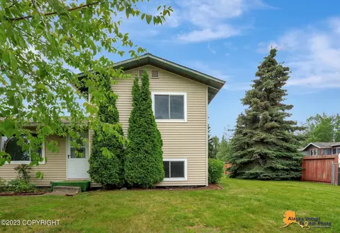 830 Temple Cir, Anchorage, AK 99515