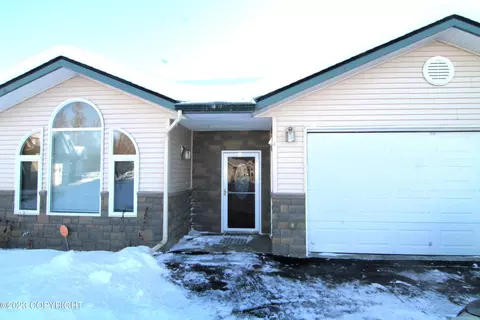 611 E Primrose Cir # A, Palmer, AK 99645