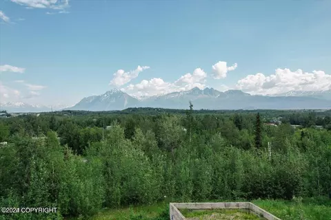 1501 S Hay St, Wasilla, AK 99654
