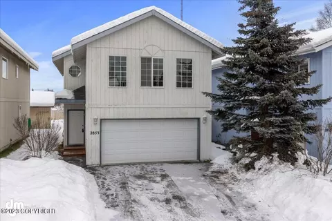 2853 Kristen Cir, Anchorage, AK 99507