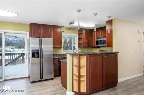 17956 Tonsina Ct, Eagle River, AK 99577 photo 6