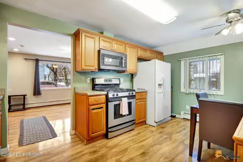912 E 10th Ave, Anchorage, AK 99501 photo 9