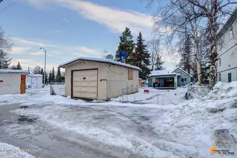 912 E 10th Ave, Anchorage, AK 99501 photo 20