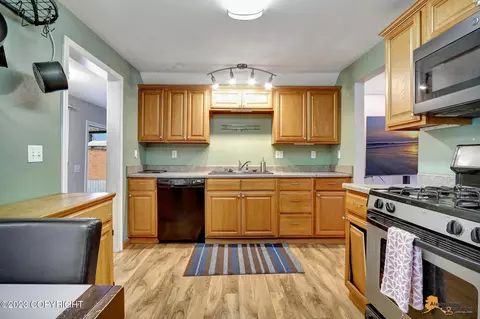 912 E 10th Ave, Anchorage, AK 99501 photo 8