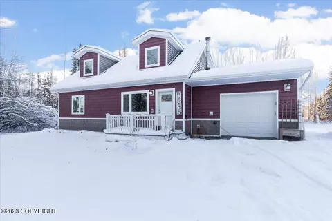 2524 Kalispell Loop, North Pole, AK 99705