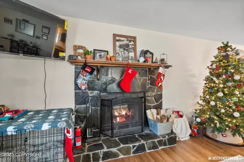 16724 Riddell Cir, Eagle River, AK 99577 photo 8