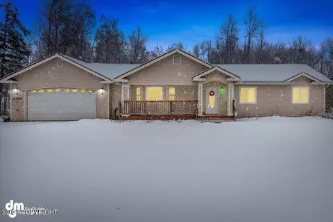 4388 E Cobblestone Dr, Wasilla, AK 99654