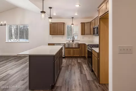 Kitchen - 1021 E Mountain Peak Loop, Palmer, AK 99645 photo 2 of 3