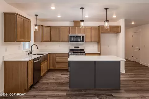 Kitchen - 1021 E Mountain Peak Loop, Palmer, AK 99645 photo 3 of 3