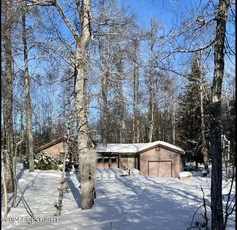 51878 Pembroke Dr, Nikiski, AK 99611