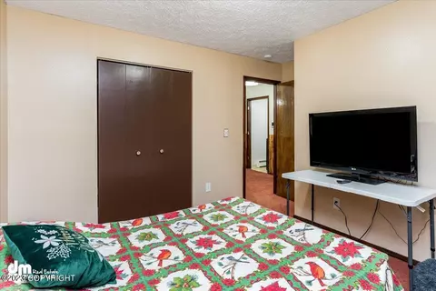 18539 Neumann Cir, Eagle River, AK 99577 photo 22