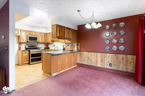 18539 Neumann Cir, Eagle River, AK 99577 photo 9