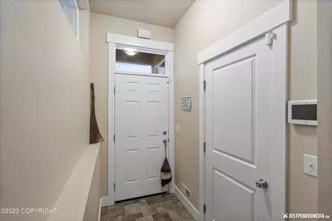 12257 Vista Ridge Loop, Eagle River, AK 99577 photo 3