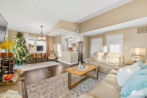 4355 Constellation Ave # 20, Anchorage, AK 99517