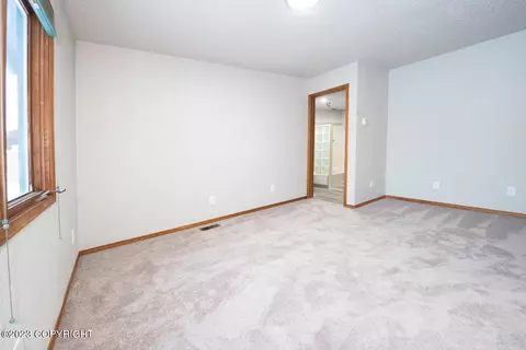 8600 E 17th Ave, Anchorage, AK 99504 photo 17