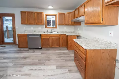8600 E 17th Ave, Anchorage, AK 99504 photo 13