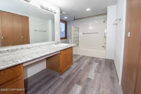 8600 E 17th Ave, Anchorage, AK 99504 photo 20