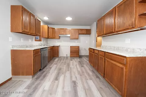 8600 E 17th Ave, Anchorage, AK 99504 photo 12