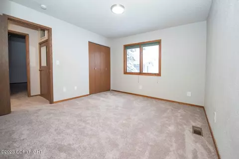 8600 E 17th Ave, Anchorage, AK 99504 photo 16