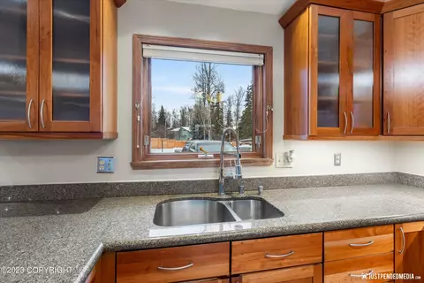 7611 Evander Dr, Anchorage, AK 99518 photo 22