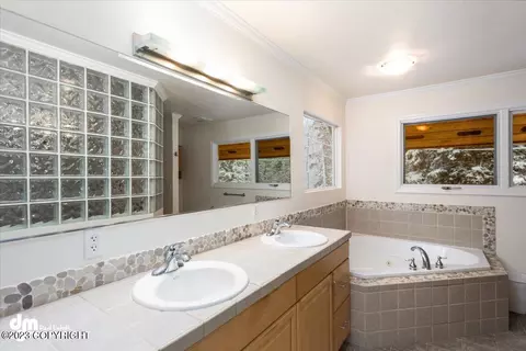 10610 High Bluff Dr, Eagle River, AK 99577 photo 21