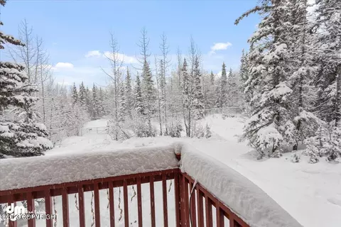 10610 High Bluff Dr, Eagle River, AK 99577 photo 39