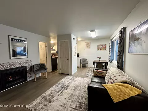 2904 W Northern Lights Blvd # 9F, Anchorage, AK 99517