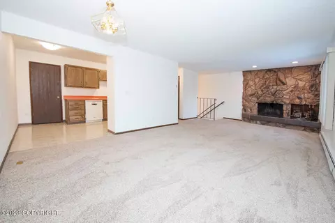9301 Strathmore Dr, Anchorage, AK 99502 photo 3