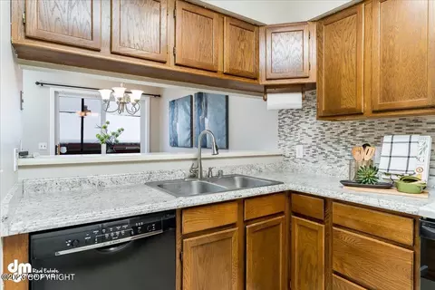 3130 E 46th Ave # 6, Anchorage, AK 99507 photo 10