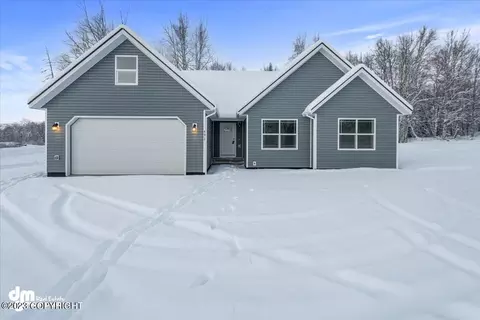 4617 E Boulder Dr, Wasilla, AK 99654 photo 2