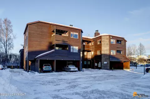 9710 Vanguard Dr # 87, Anchorage, AK 99507