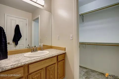 8460 Berry Patch Dr, Anchorage, AK 99502 photo 20