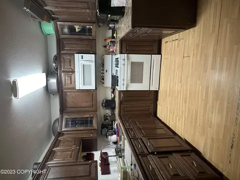 6489 N Star St, Barrow, AK 99723