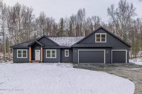 1514 E Hidden Ranch Loop, Palmer, AK 99645