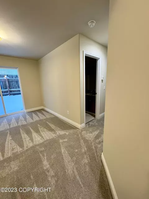 8002 Marsha Loop, Anchorage, AK 99507 photo 5
