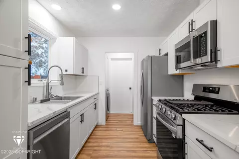 12218 Keystone Pl, Eagle River, AK 99577 photo 14