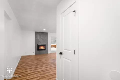 12218 Keystone Pl, Eagle River, AK 99577 photo 4