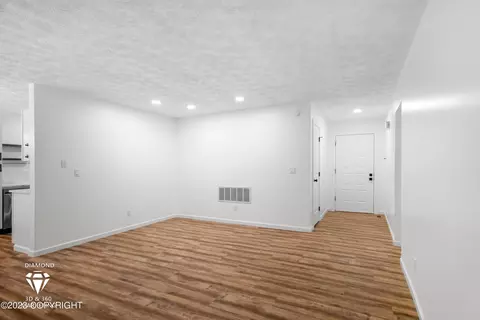 12218 Keystone Pl, Eagle River, AK 99577 photo 7