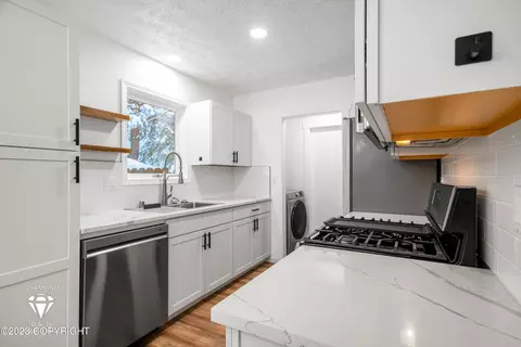 12218 Keystone Pl, Eagle River, AK 99577 photo 15