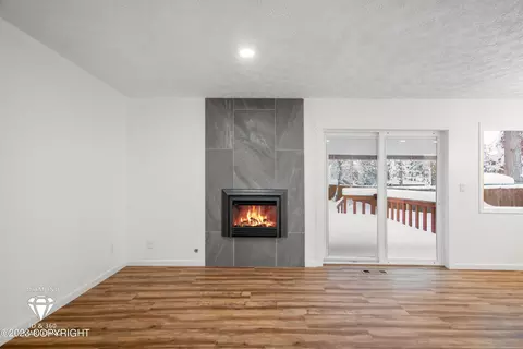 12218 Keystone Pl, Eagle River, AK 99577 photo 9