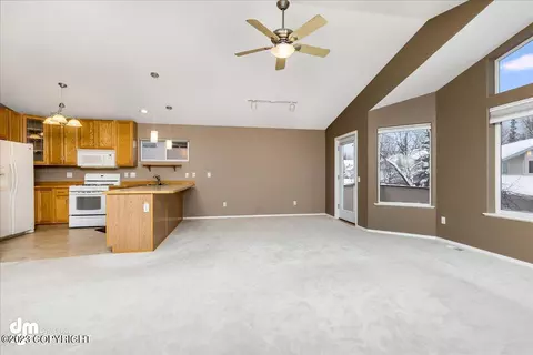 357 Breeze Ct, Anchorage, AK 99515 photo 13