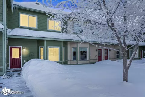 1114 E St # 3, Anchorage, AK 99501