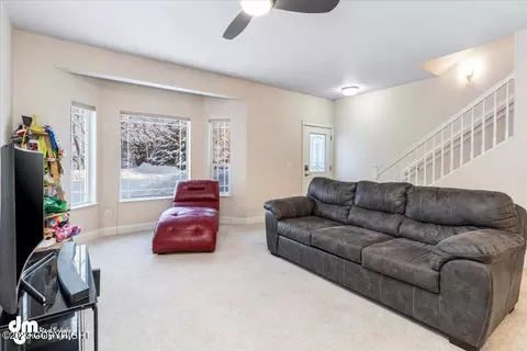 1114 E St # 3, Anchorage, AK 99501 photo 5