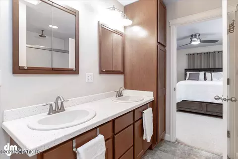 1114 E St # 3, Anchorage, AK 99501 photo 22