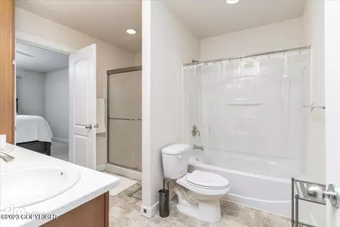 1114 E St # 3, Anchorage, AK 99501 photo 23