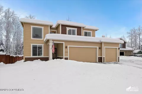 13299 Rosser Dr, Eagle River, AK 99577