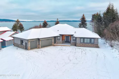 4374 Kachemak Dr, Homer, AK 99603