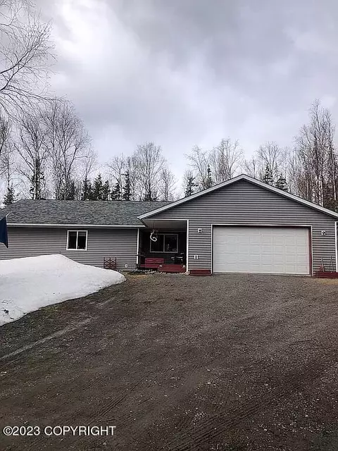 7405 W Ryan Cir, Wasilla, AK 99623