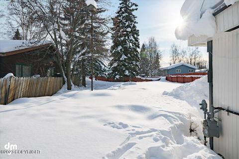 6721 E 10th Ave, Anchorage, AK 99504 photo 25